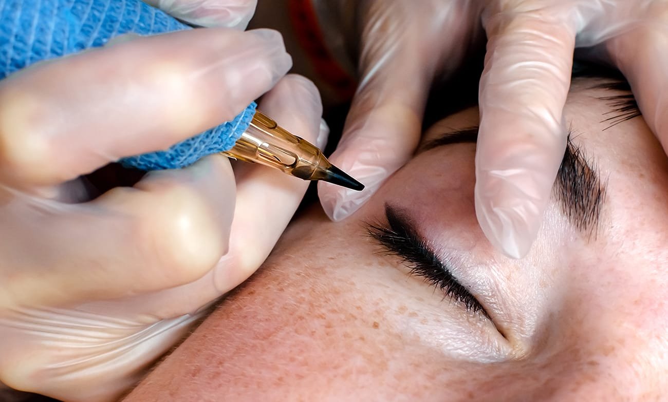 détatouage eyeliner